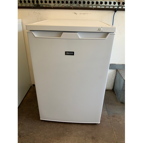 1A - Zanussi Freezer