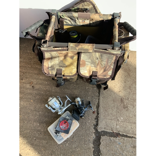 998A - Fishing Bag and Contents