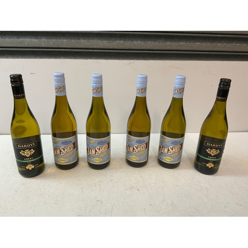 142 - 6x Bottles of White Wine -  Chardonnay