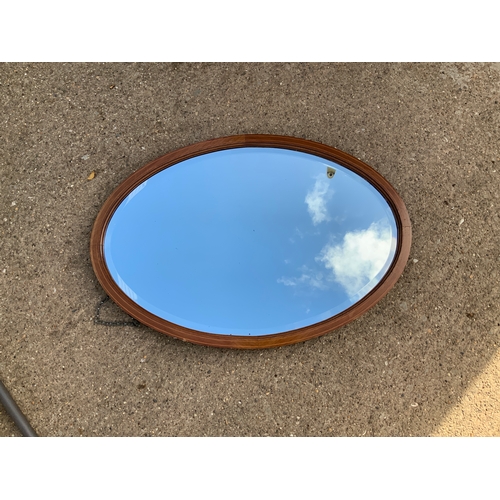 885 - Oval Mirror