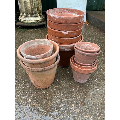 67 - Terracotta Pots