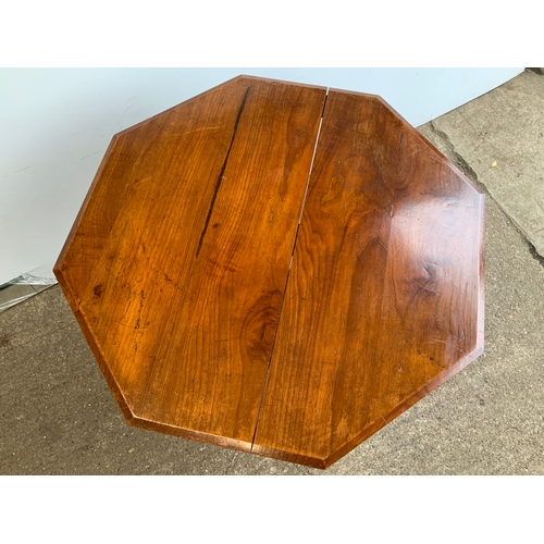 802 - Occasional Table