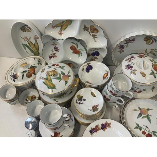 394 - Large Quantity of Royal Worcester China