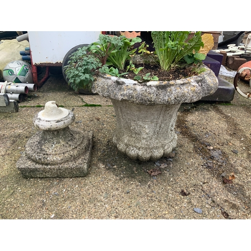 41 - Pedestal Garden Planter