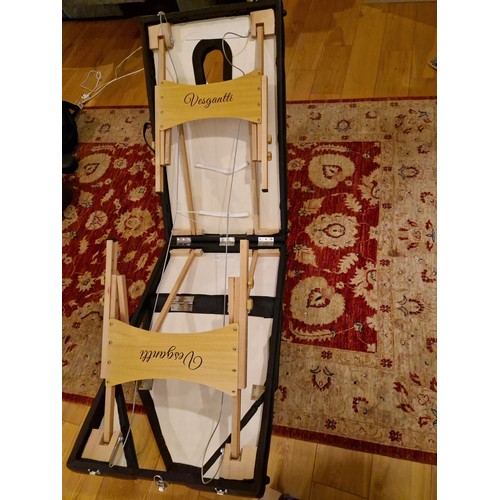 890 - Vesgantti Portable Massage Bed - Little Use