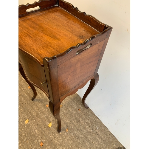 585 - Mahogany Pot Cupboard