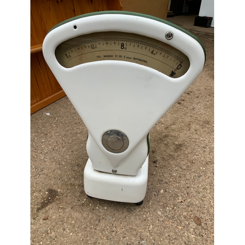 931 - Shop Scales