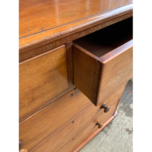 1012 - Victorian Mahogany Chest of Drawers