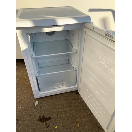 100G - Beko Fridge