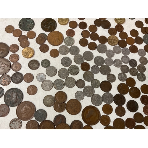 855 - Quantity of Coins - Some Silver