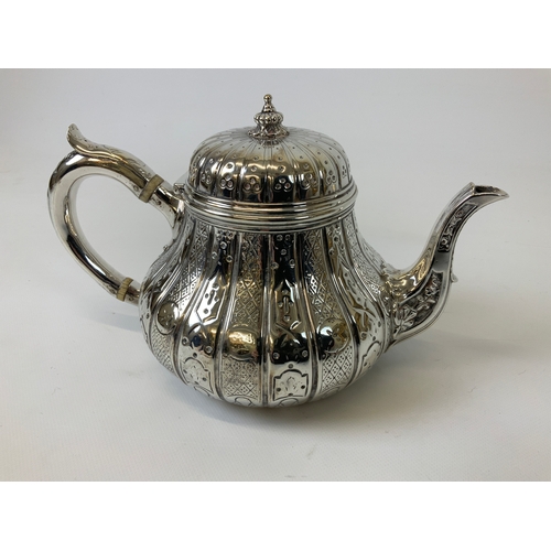 20 - Early Victorian Silver Teapot by Robert Garrard London - Hallmarked 1843 - Compressed Pear Shape wit... 