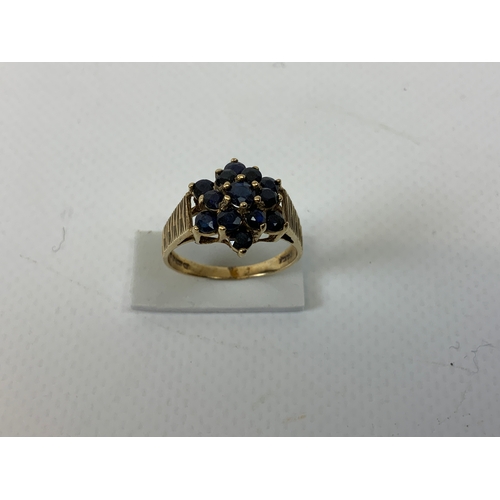 48 - 9ct Gold Ring - Size N - 2.8g