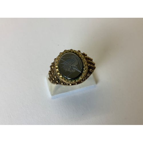 65 - 9ct Gold Seal Ring - Size W