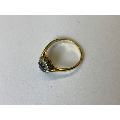 67 - 18ct Gold Ring - Size 0 - 2.9g