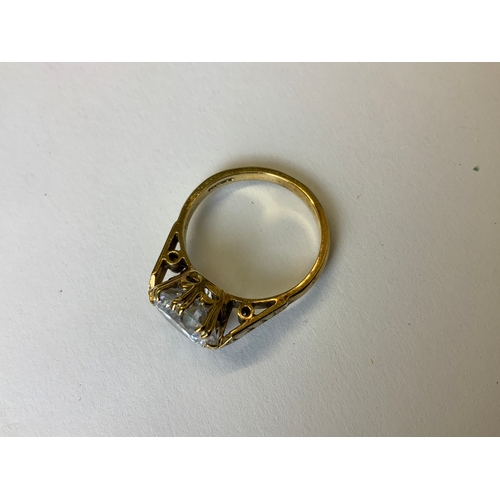 59 - 9ct Gold Ring - Size 0 - 3.7g