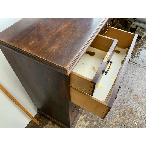 767 - Mahogany Chest of Drawers