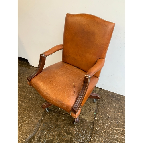 704A - Leather Swivel Chair