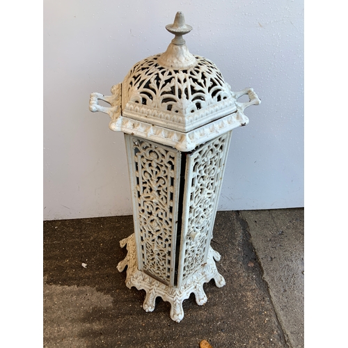 16 - Cast Iron Stove