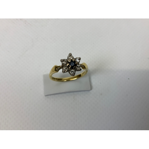 27 - 18ct Gold Ring - Size N