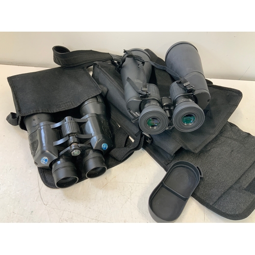 520 - Binoculars