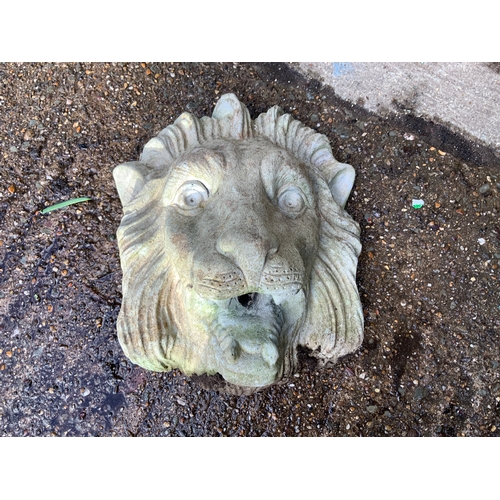 13 - Concrete Garden Lion Mask