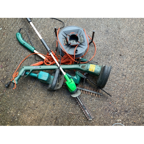 9 - Hedge Trimmers and Strimmers