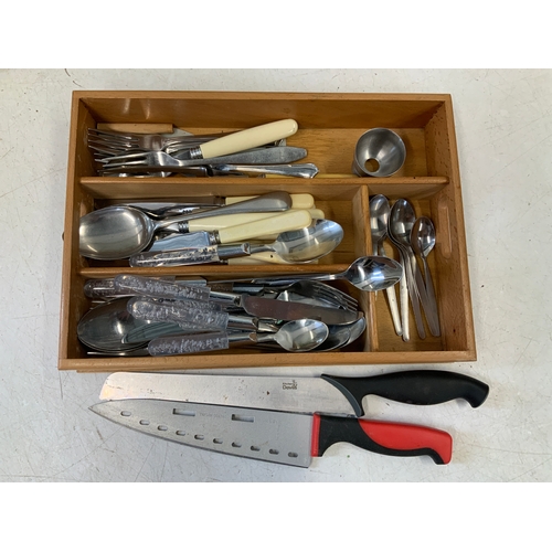 425 - Cutlery