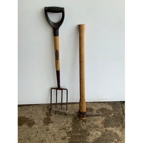Lot 28        