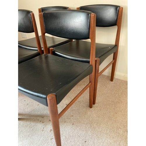 267 - 4x Retro Dining Chairs