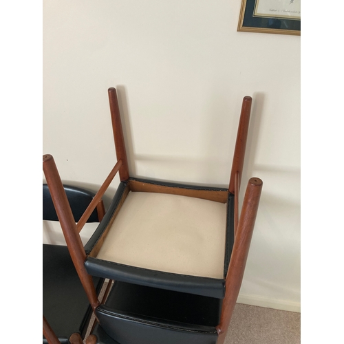 267 - 4x Retro Dining Chairs