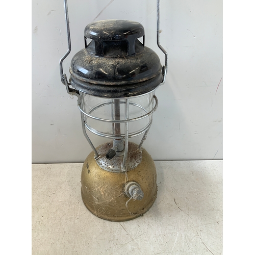 421 - Pressure Lantern