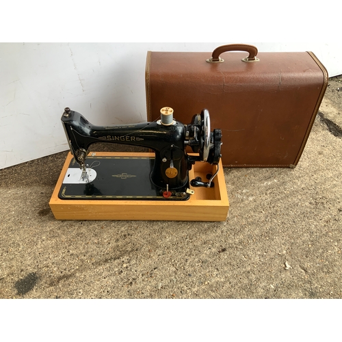 255 - Hand Cranked Sewing Machine