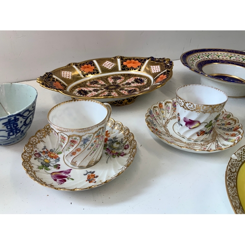 290 - Chinese and other Porcelain