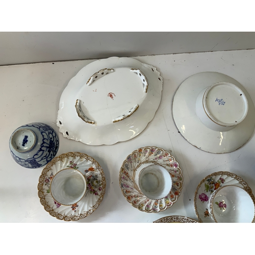 290 - Chinese and other Porcelain