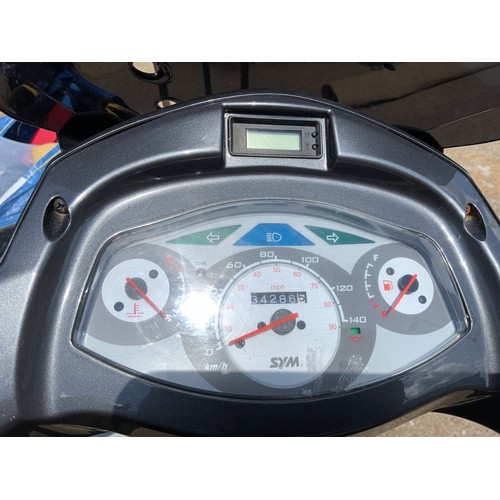 20A - Sym 200cc Moped - WA59 CNZ - Running but Requires Attention - Keys and Log Book in Office