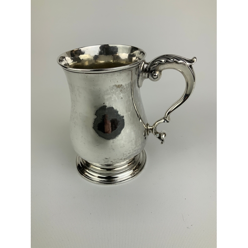 147 - Georgian Silver Tankard with Acanthus Leaf Decoration to the Handle - Monogrammed - 410g