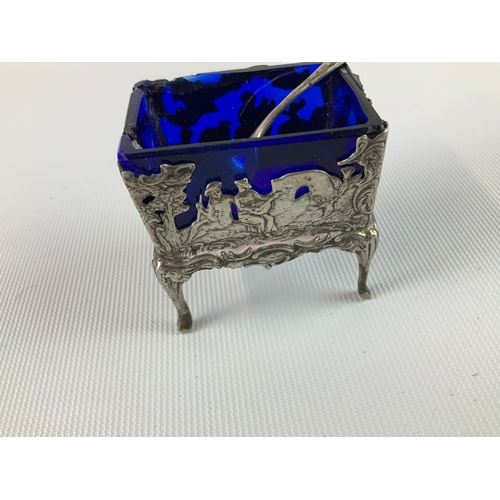 373 - Pair of Continental Silver Salts