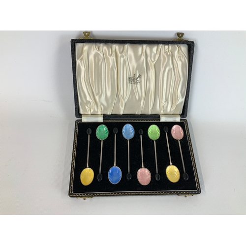 119 - Cased Set of 8x Silver and Enamel Coffee Bean Spoons - Henry Clifford Davis,  Birmingham 1932