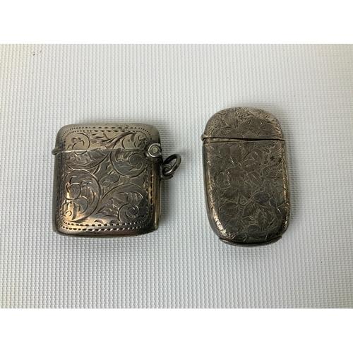 172 - 2x Silver Vesta Cases - 26g