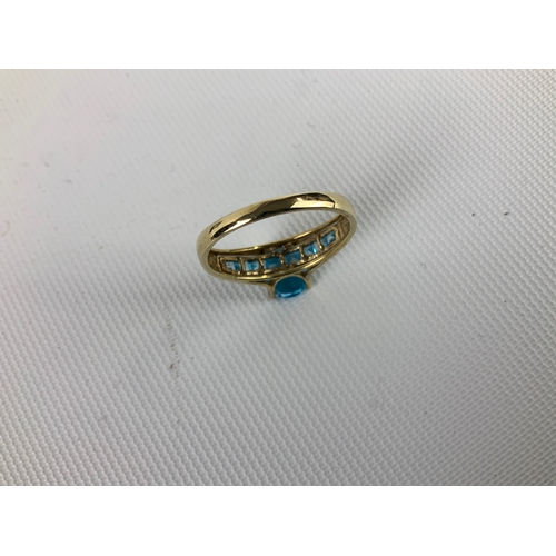 163 - 9ct Gold Topaz Ring - Size V - 3.4g