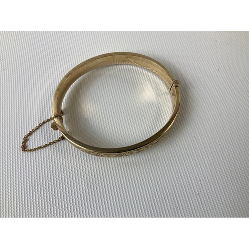 154 - 9ct Gold Bangle - 11.1g