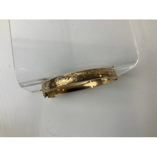 154 - 9ct Gold Bangle - 11.1g