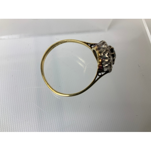 158 - 18ct Gold Ring - Size T