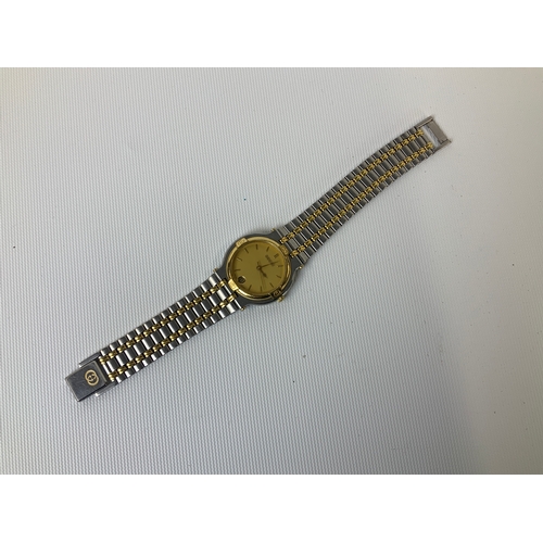 138 - Men's Gucci Wristwatch - Seen Working