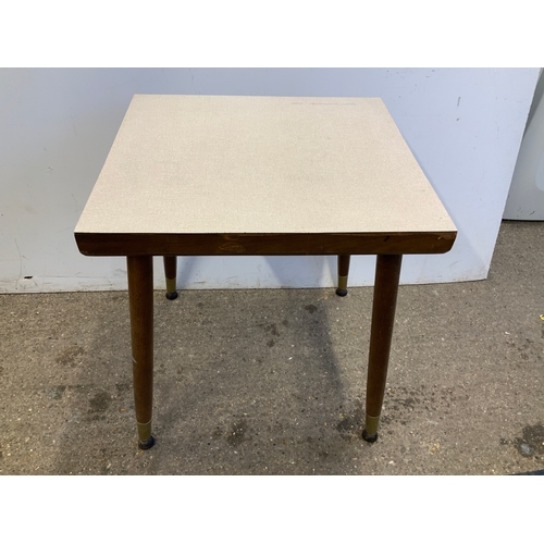 Retro Table