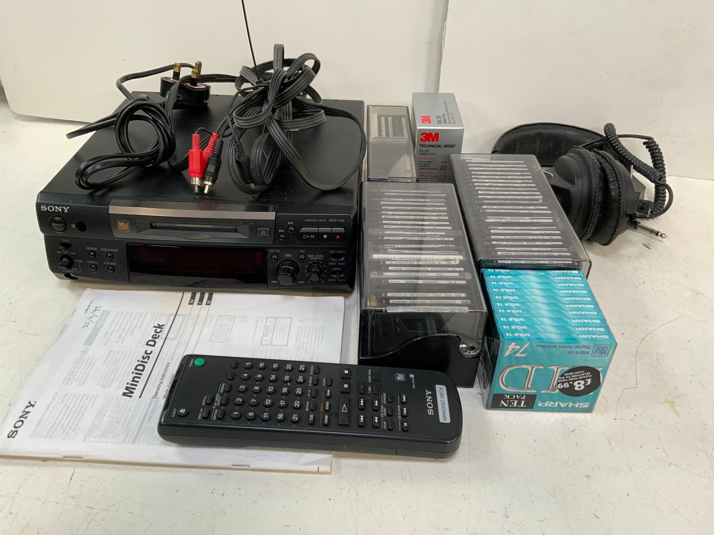 Sony Mini Disc Deck and Accessories