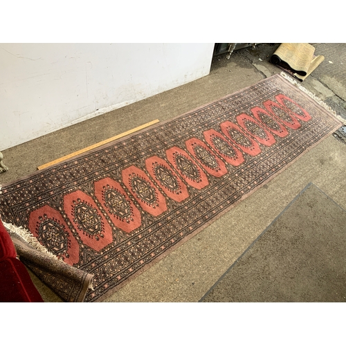 138 - Hall Runner Rug