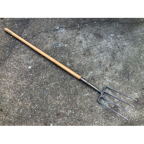 129A - Garden Fork