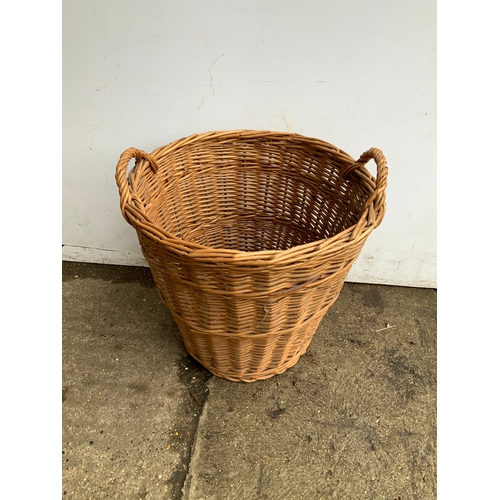 130 - Log Basket