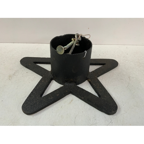 112A - Cast Iron Christmas Tree Stand